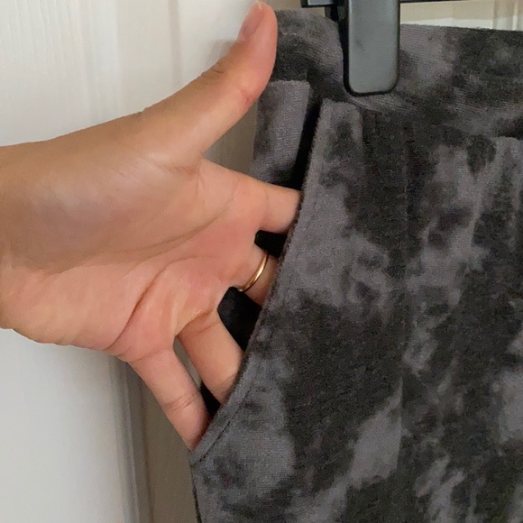 Juicy Couture Terry Cloth Joggers - Picture 6 of 7